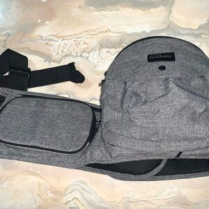 TushBaby Hip Carrier for Baby’s and Toddlers.